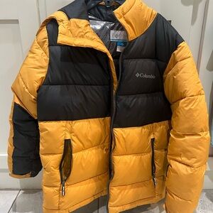Columbia Kids' Puffer Jacket Small (8) in Yellow and Black